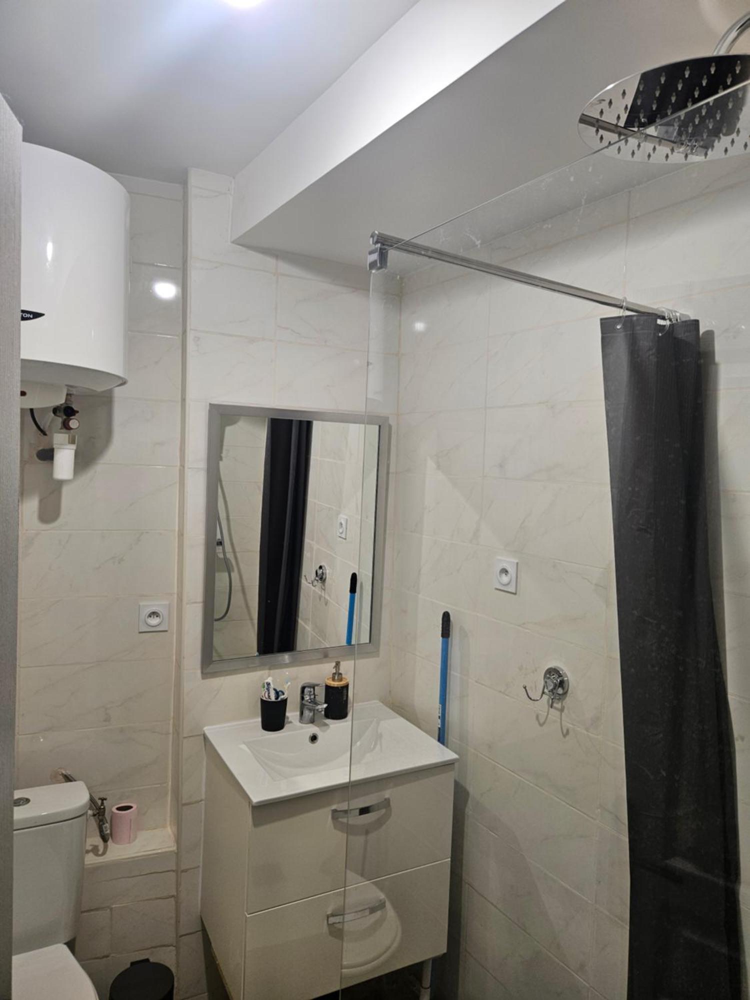 Appartement Moderne Et Sympa Béziers Buitenkant foto
